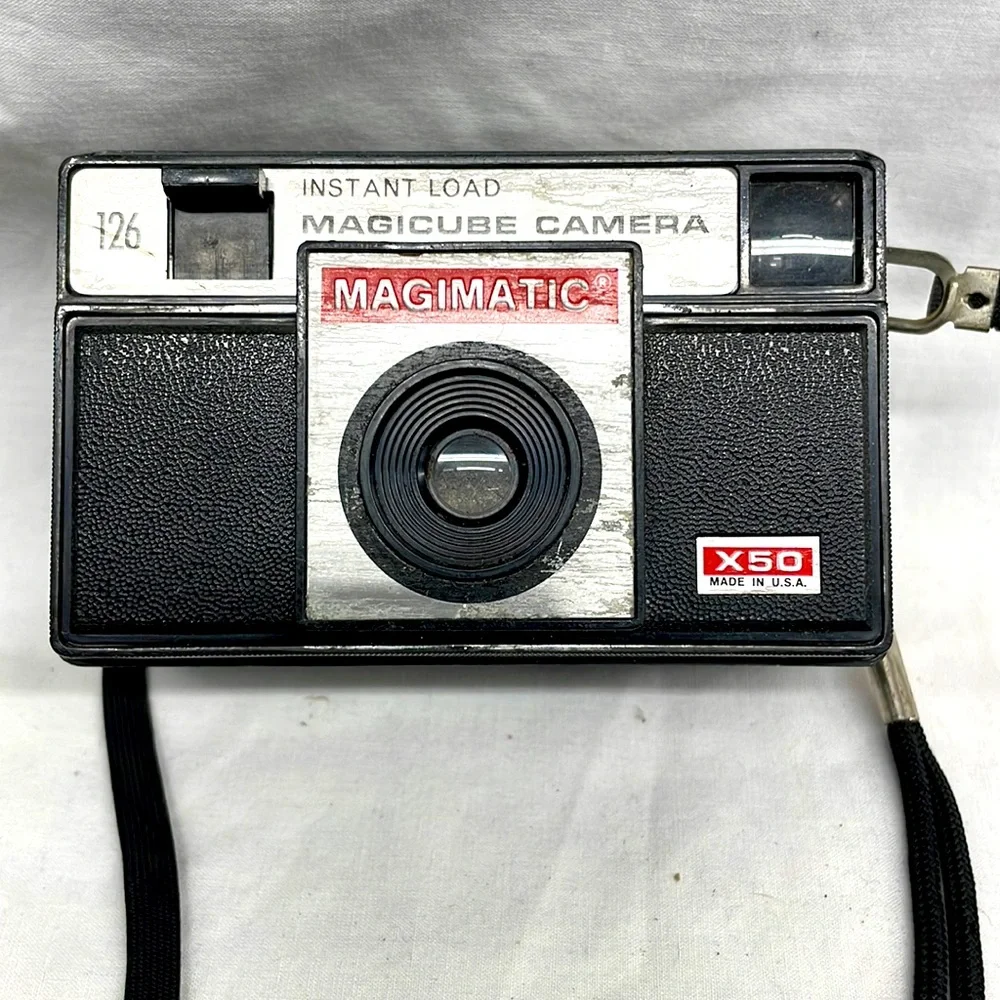 Vintage magicube camera instant load magimatic x50 4x2.5 4/11/24
